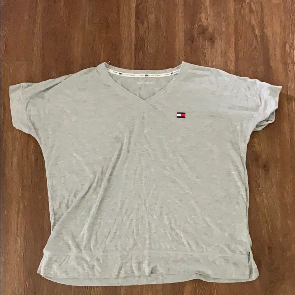 Gray Tommy Hilfiger top